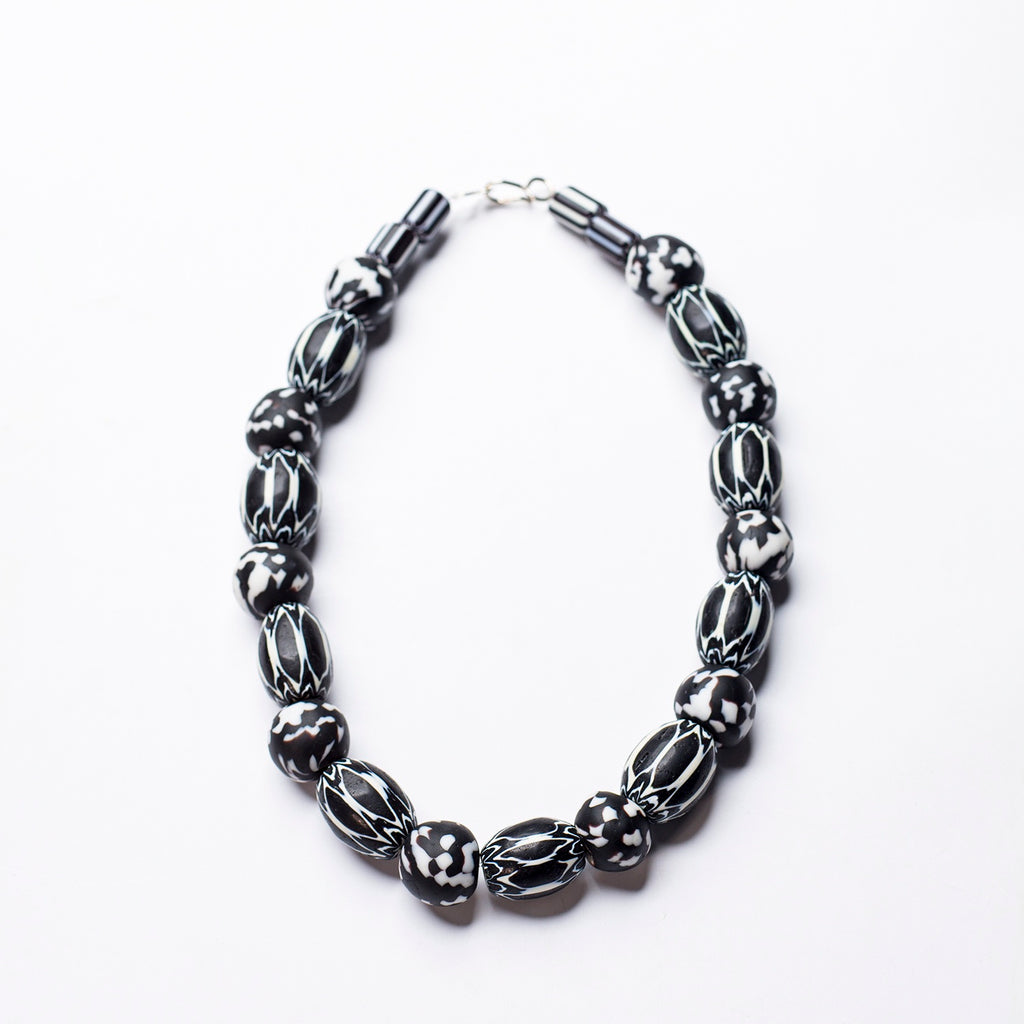 RANGO BEADED NECKLACE