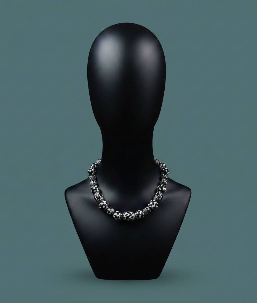 RANGO BEADED NECKLACE