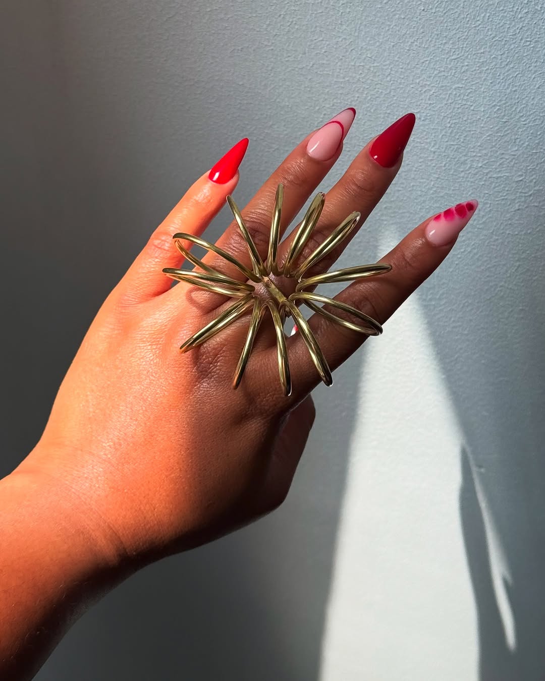 GOLDEN STATEMENT FLORAL RING