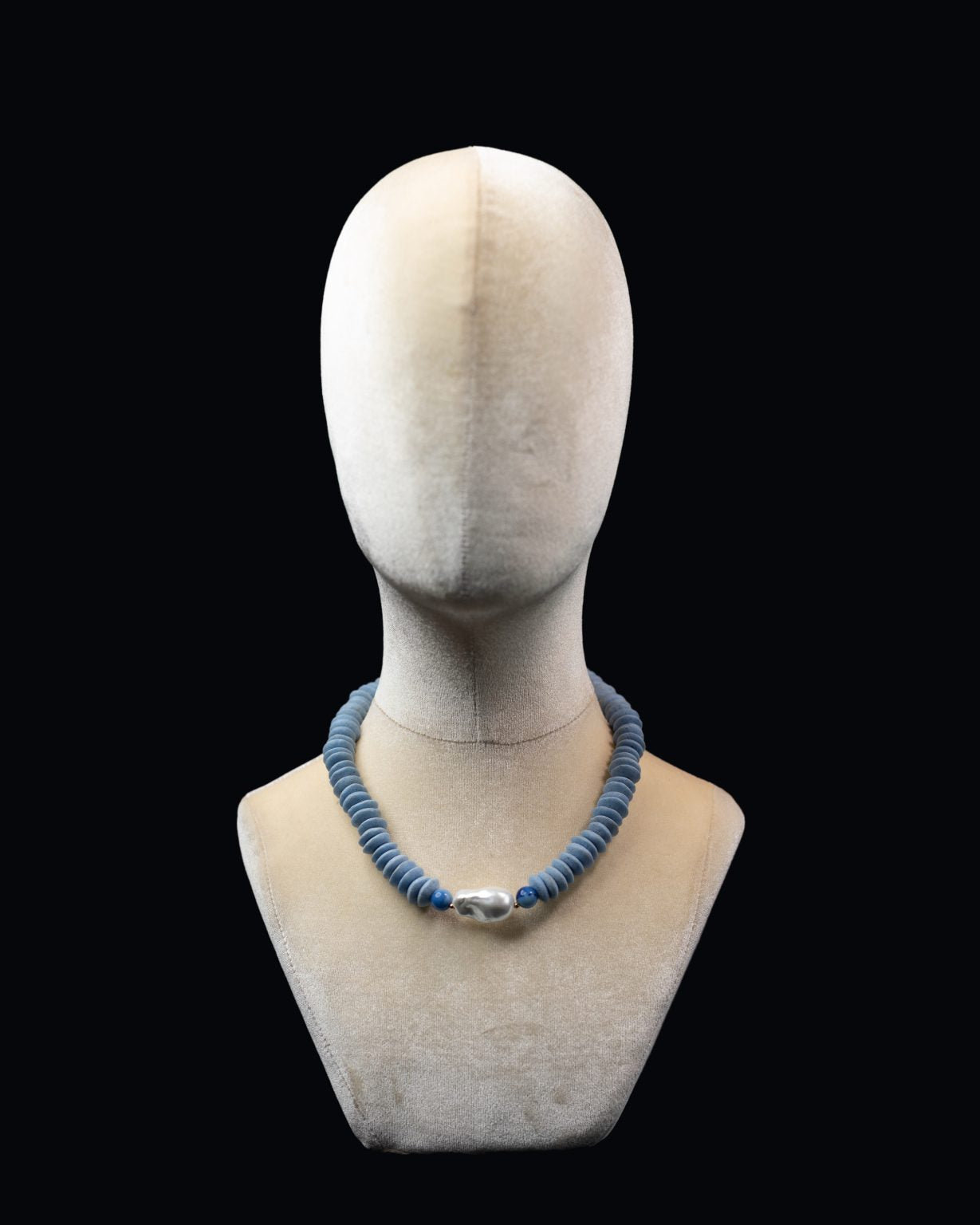 HANDMADE PEARL PENDANT BLUE BEADED NECKLACE